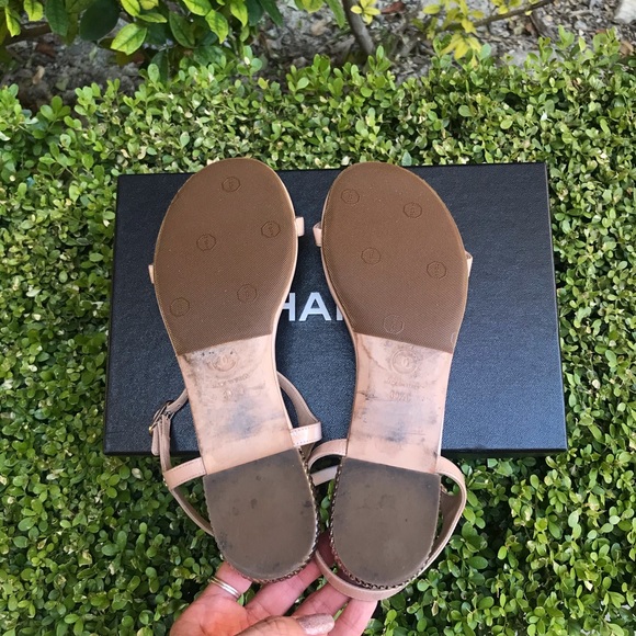 {CHANEL} Pink Patent Calfskin Sandals Size 39.5EUR - Picture 9 of 12